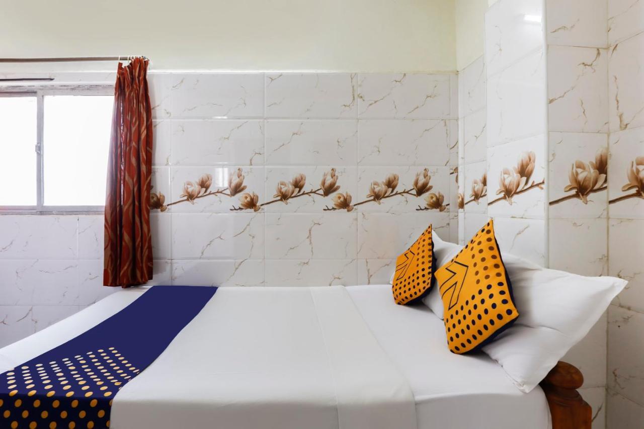 Spot On 40324 Vvr Residency Otel Chennai Dış mekan fotoğraf